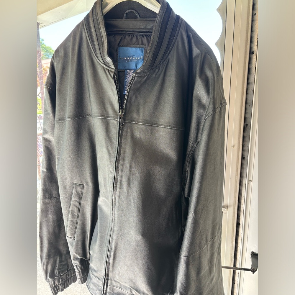 Men’s 2XL Black Leather Jacket